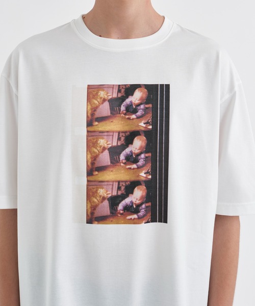 RIVORA（リヴォラ）の「【RIVORA / リヴォラ】Jonas Mekas “Frozen Film Frames” 4（Tシャツ/カットソー・メンズ・ホワイト・0/1/2）」の2枚目の写真