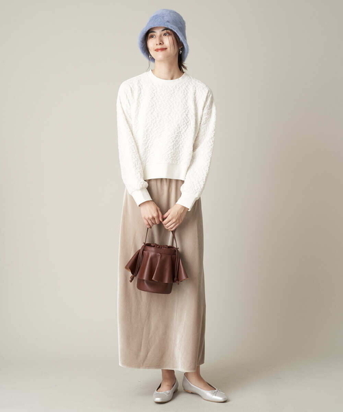 a.v.v(アーヴェヴェ)の「ふくれジャガードショート丈トップス(Tシャツ/カットソー・レディース・アイボリー/ブラック/レッド・38/36/40/42/34)」の10枚目の写真