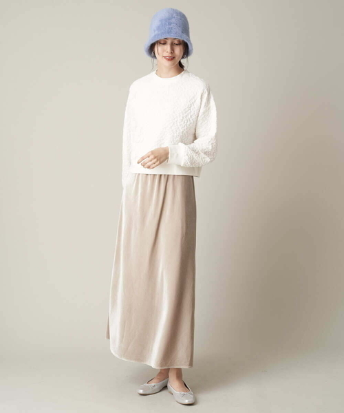 a.v.v(アーヴェヴェ)の「ふくれジャガードショート丈トップス(Tシャツ/カットソー・レディース・アイボリー/ブラック/レッド・38/36/40/42/34)」の12枚目の写真