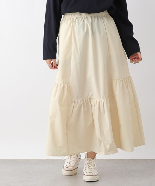 LEPSIM（レプシィム）の「タフタ切り替えギャザースカート　967155（スカート・レディース・アイボリー/ブラック/ブラウン・FREE）」の4枚目の写真