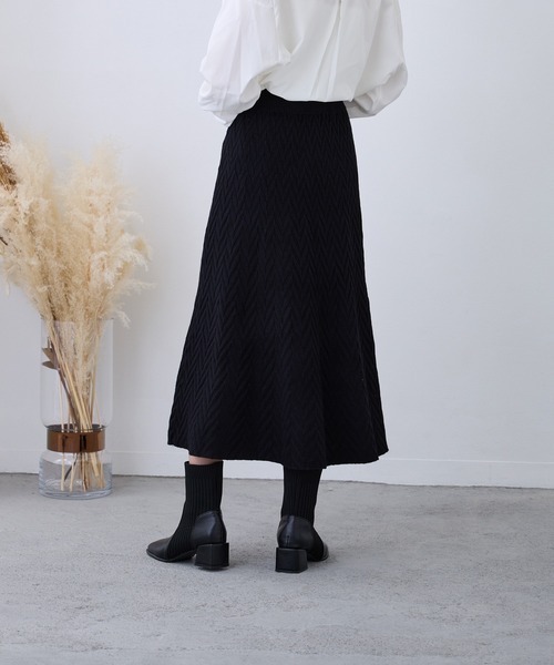 Loco Ocean（ロコオーシャン）の「リブ編みニットロングフレアスカート（スカート・レディース・グリーン/ブラック/オフホワイト・FREE）」の21枚目の写真