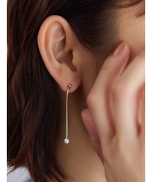 パールチェーンピアス