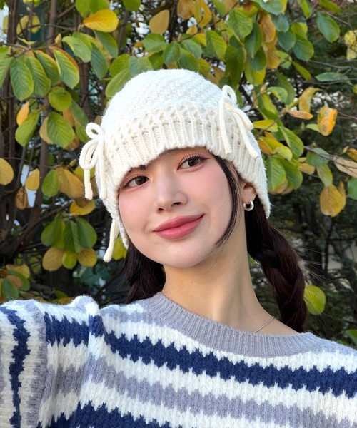 by muni:r（バイ ムニール）の「リボンニットバケットハット（ハット・レディース・アイボリー/ブラック・ONE SIZE）」の7枚目の写真
