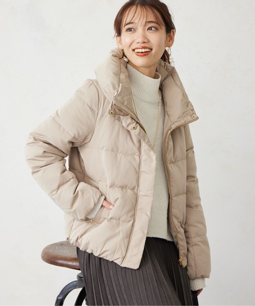 ベージュショート　ダウンジャケット THE NORTH FACE ダウンコート ダウンジャケット FACE/ザ・ノース