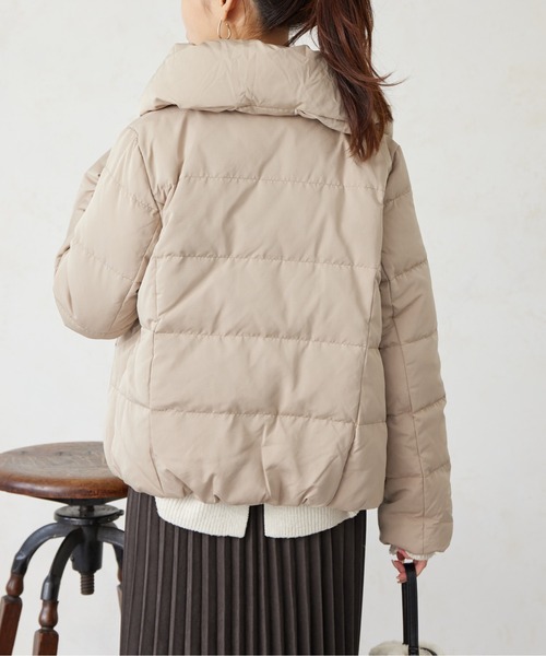 Chez toi（シェトワ）の「ピーチスキンショートダウン（ダウン