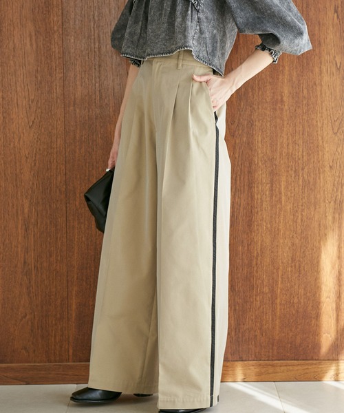VIS（ビス）の「【洗える】サイドラインワイドパンツ