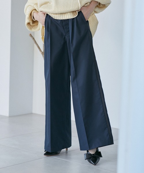 VIS(ビス)の「【洗える】サイドラインワイドパンツ(スラックス・レディース・ネイビー/ベージュ/キナリ・S/M)」の5枚目の写真