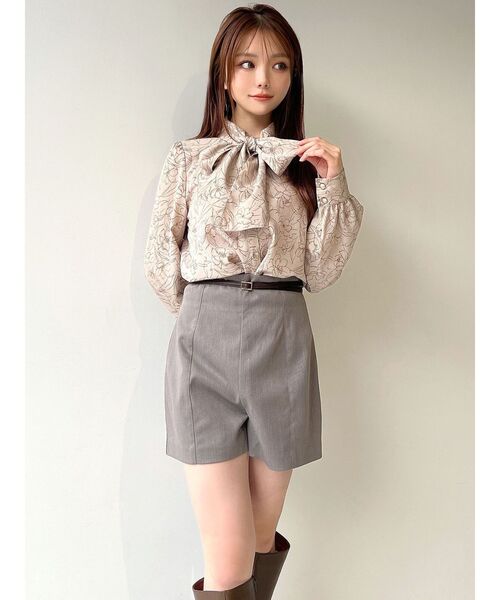 RESEXXY（リゼクシー）の「ボウタイデザインブラウス（シャツ/ブラウス・レディース・ブラック/アイボリー/ベージュ・FREE）」の9枚目の写真