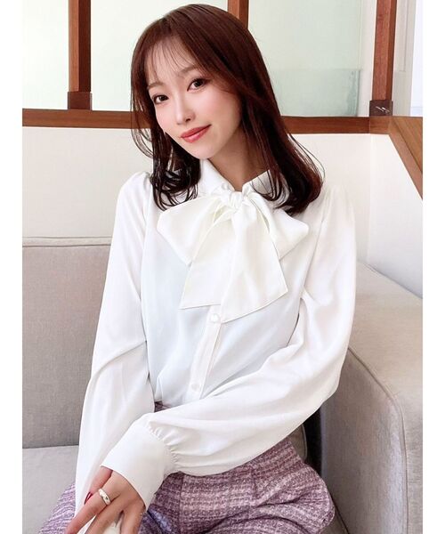 RESEXXY（リゼクシー）の「ボウタイデザインブラウス（シャツ/ブラウス・レディース・ブラック/アイボリー/ベージュ・FREE）」の13枚目の写真