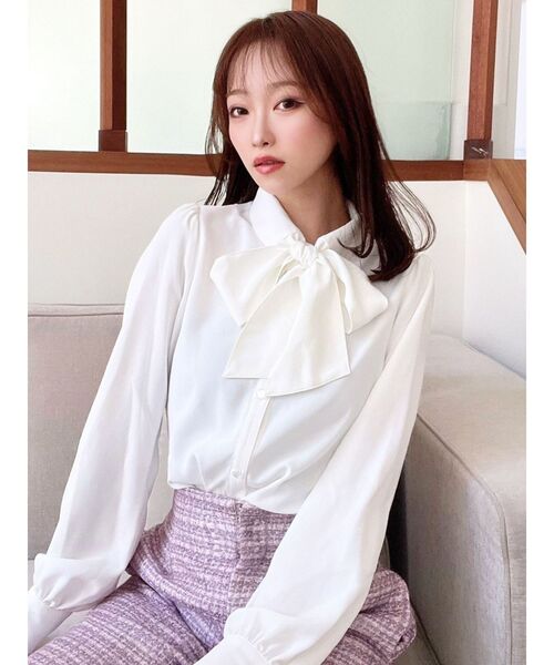 RESEXXY（リゼクシー）の「ボウタイデザインブラウス（シャツ/ブラウス・レディース・ブラック/アイボリー/ベージュ・FREE）」の14枚目の写真