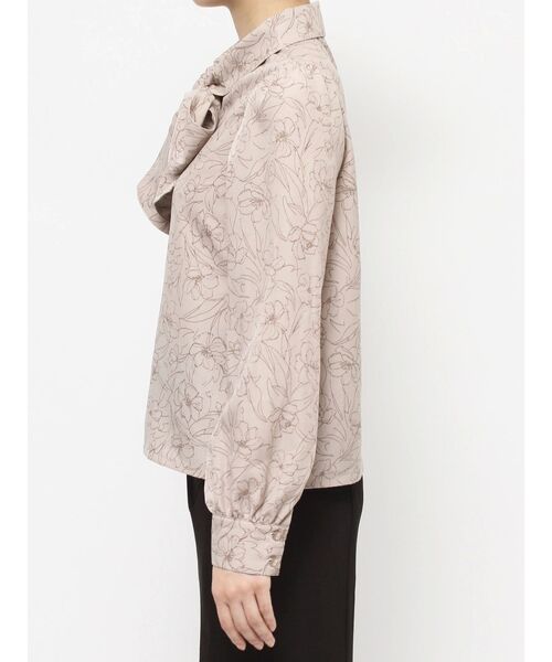 RESEXXY（リゼクシー）の「ボウタイデザインブラウス（シャツ/ブラウス・レディース・ブラック/アイボリー/ベージュ・FREE）」の16枚目の写真