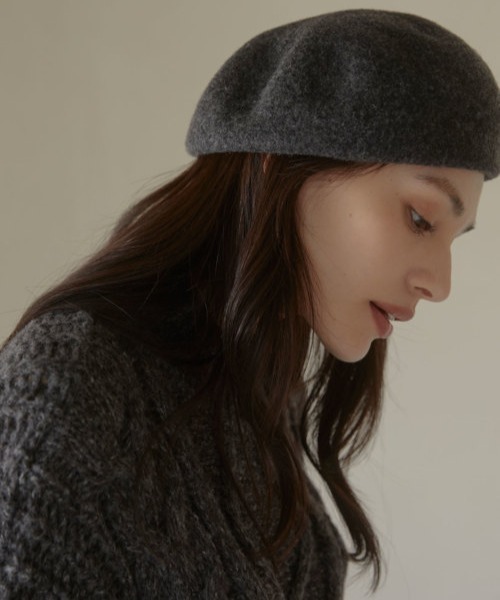 ACYM(アシーム)の「Wool flat ベレー(ハンチング/ベレー帽・レディース・ブラック/グレー・FREE)」の11枚目の写真