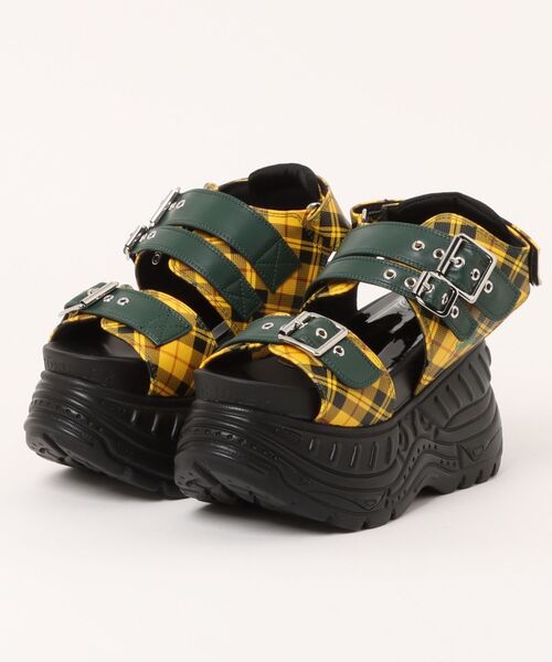 YOSUKE(ヨースケ)の「「YOSUKE/ヨースケ」厚底ベルティッドサンダル(サンダル・レディース・ブラック/ブラック×ホワイト/ホワイト系その他/グリーン系その他/ブラック×パープル/イエロー系その他/ガンメタ・22.5/23/23.5/24/24.5/25)」の6枚目の写真