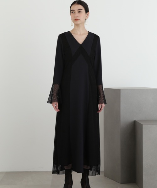 JILL STUART(ジルスチュアート)の「◆メッシュミックスワンピース(ワンピース・レディース・ブラック/ベージュ・4/2)」の2枚目の写真