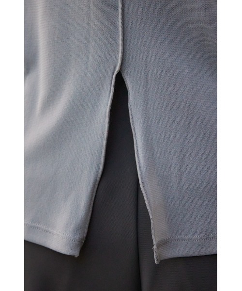 AZUL by moussy（アズールバイマウジー）の「バックスリットシアーロングトップス（Tシャツ/カットソー・レディース・アイボリー/ブラック/ブルー/ライトグレー・FREE）」の16枚目の写真