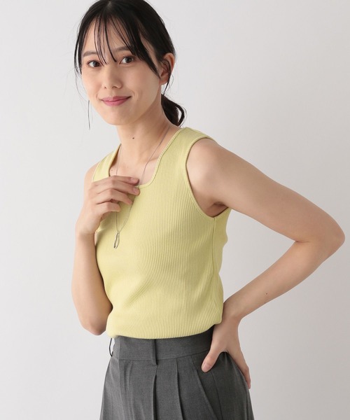 GLOBAL WORK（グローバルワーク）の「Beauteeスクエアタンク/987150（タンクトップ・レディース・イエロー/モカ/ブラック/アイボリー/ブラック×ホワイト/オフホワイト・M/S/L）」の7枚目の写真