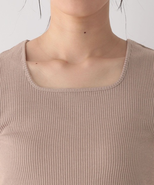 GLOBAL WORK（グローバルワーク）の「Beauteeスクエアタンク/987150（タンクトップ・レディース・イエロー/モカ/ブラック/アイボリー/ブラック×ホワイト/オフホワイト・M/S/L）」の11枚目の写真