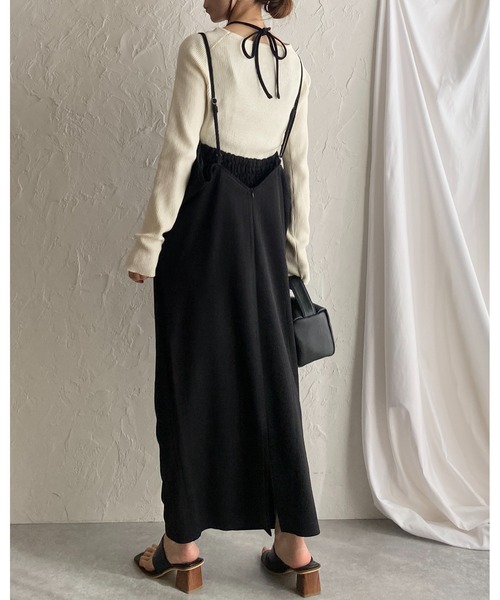 She's Closet(シーズクローゼット)の「ハイウエストバックオープンロング丈ホルターネックリボンキャミワンピース(ワンピース・レディース・ブラック・FREE)」の8枚目の写真