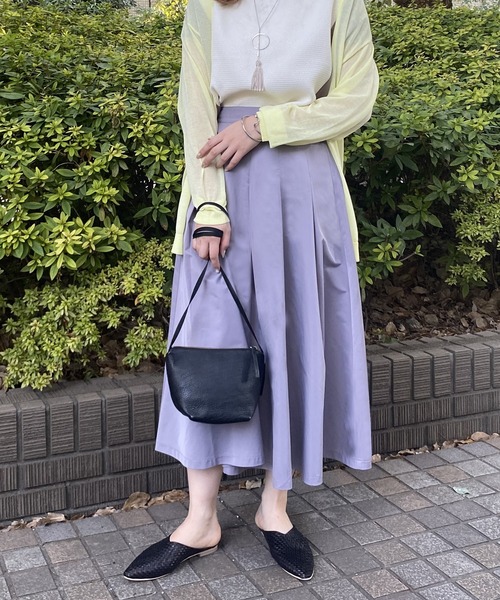 NICOLE white（ニコルホワイト）の「タックフレアスカート（スカート・レディース・ブラック/グレー/ベージュ/グリーン・FREE）」の3枚目の写真