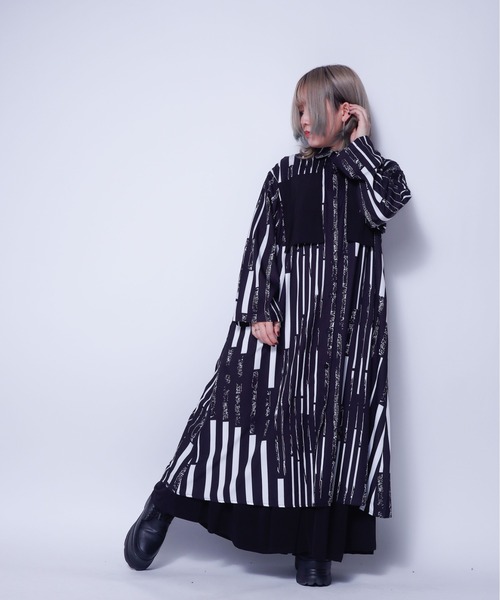 rovtski（ロフトスキー）の「ドレープワイドパンツ（その他パンツ・レディース・ブラック・FREE）」の3枚目の写真