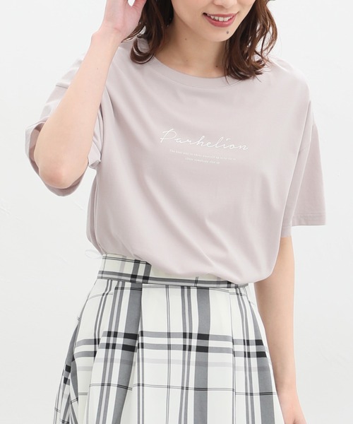 Honeys(ハニーズ)の「ロゴプリントTシャツ(Tシャツ/カットソー・レディース・スミクロ/アイボリー/ピンク系その他/オリーブ/グレイッシュベージュ・S/M/L/LL)」の19枚目の写真