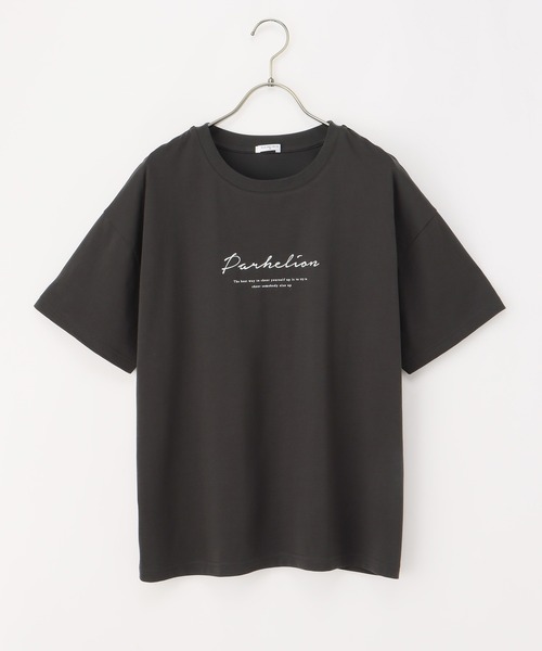 Honeys(ハニーズ)の「ロゴプリントTシャツ(Tシャツ/カットソー・レディース・スミクロ/アイボリー/ピンク系その他/オリーブ/グレイッシュベージュ・S/M/L/LL)」の22枚目の写真