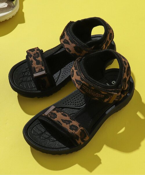 BREEZE（ブリーズ）の「アクティブテープサンダル（サンダル・キッズ・アイボリー/ブラック/ブラウン/レインボー・18/19/20/21/16/17/13/14/15 ）」の3枚目の写真