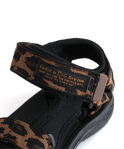 BREEZE（ブリーズ）の「アクティブテープサンダル（サンダル・キッズ・アイボリー/ブラック/ブラウン/レインボー・18/19/20/21/16/17/13/14/15 ）」の22枚目の写真