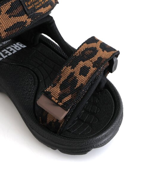 BREEZE（ブリーズ）の「アクティブテープサンダル（サンダル・キッズ・アイボリー/ブラック/ブラウン/レインボー・18/19/20/21/16/17/13/14/15 ）」の19枚目の写真