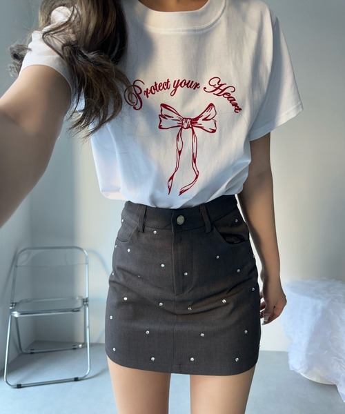 MAINLYTRULY（メインリィトゥルリィ）の「ビジュー タイトスカート（スカート・レディース・グレー・S）」の3枚目の写真