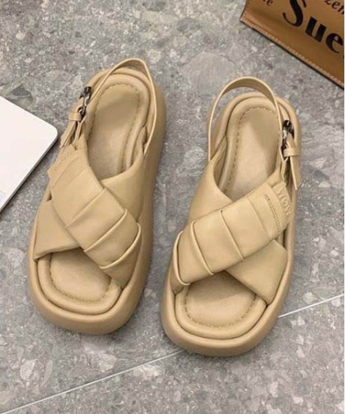 AMELY(エミリー)の「クロスベルト厚底サンダル(サンダル・レディース・ベージュ/ブラック/アイボリー・40/39/38/37/36/35)」の14枚目の写真