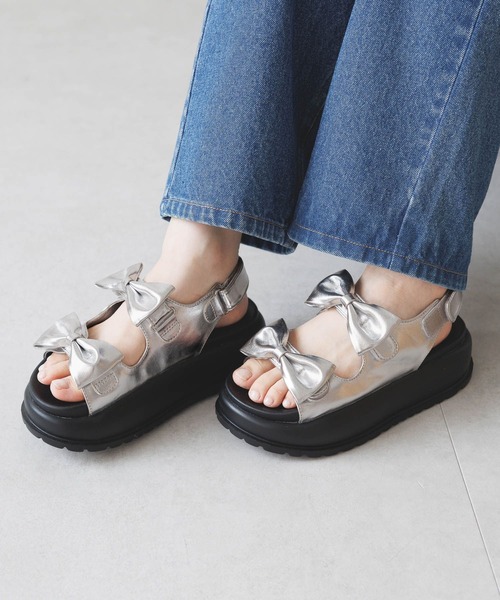 3.3 Field Trip （3.3フィールドトリップ）の「3.3 Field Trip／ダブル リボン サンダル（サンダル・レディース・その他1/ブラック・LARGE/MEDIUM）」の3枚目の写真