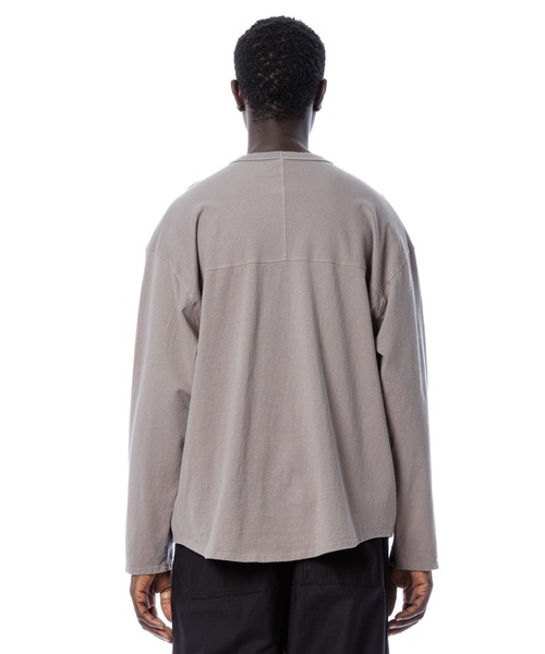 Sandinista（サンディニスタ）の「American Cotton Round L-S Tee / アメリカンコットン後染め裾ラウンド長袖Tシャツ（Tシャツ/カットソー・メンズ・ブラック/ダークオレンジ/ナチュラル/ベージュ系その他・LARGE/MEDIUM/SMALL）」の10枚目の写真