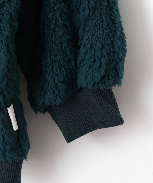 MAKE YOUR DAY（メイクユアデイ）の「模様入り両面ボアプルオーバー■80～140cm（スウェット・キッズ・チャコールグレー/ダークグリーン/アイボリー・80/90/100/110/120/130/140）」の16枚目の写真