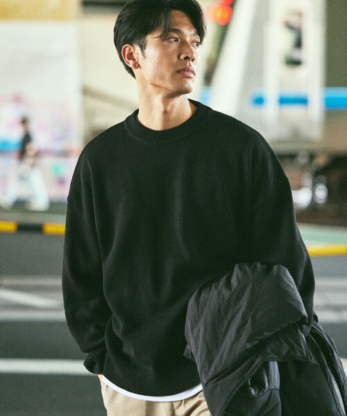 FREAK'S STORE（フリークスストア）の「限定展開 リラックスフィット イージーケア ウォッシャブル クルーネックニット（ニット/セーター・メンズ・グレイッシュブルー/グリーン/レッド/グレー/ネイビー/ダークブラウン/ブラック・SMALL/MEDIUM/LARGE）」の19枚目の写真