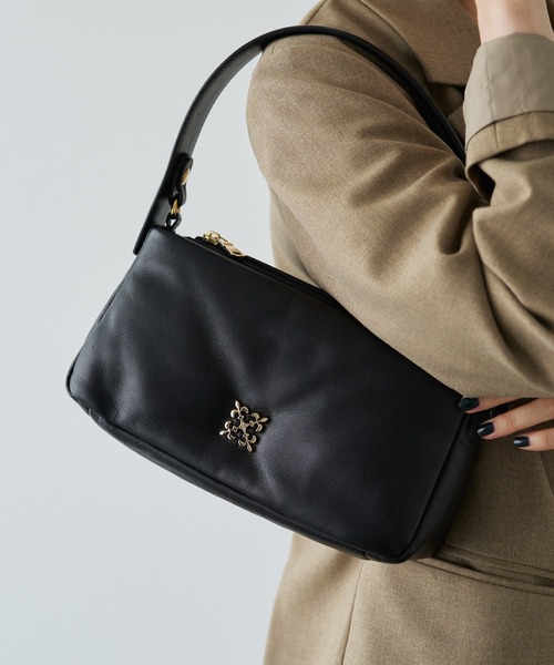 russet（ラシット）の「[Nana]ワンハンドルバッグ（CE-1410