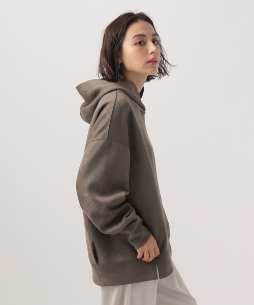 BAYFLOW（ベイフロー）の「フェイクスウェードフーディー（パーカー・レディース・モカ/ブルー/アイボリー・FREE）」の4枚目の写真