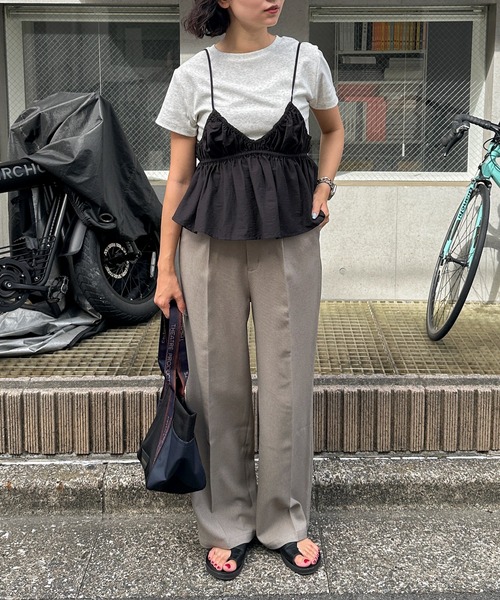 feepur(フェピュール)の「ベーシックタックスラックス(スラックス・レディース・グレー/ブラック/モカ・マルチサイズ)」の17枚目の写真