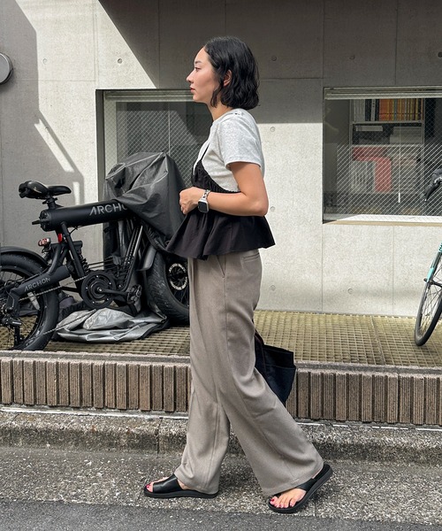 feepur(フェピュール)の「ベーシックタックスラックス(スラックス・レディース・グレー/ブラック/モカ・マルチサイズ)」の19枚目の写真