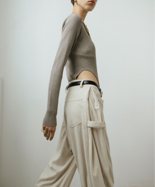 HANNE（アン）の「サイドタックコーデュロイパンツ（その他パンツ・レディース・ブラック/アイボリー・MEDIUM/SMALL）」の15枚目の写真