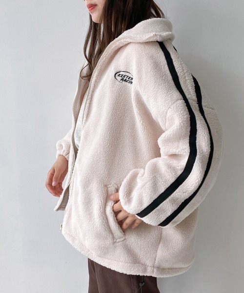 AS KNOW AS plus（アズノゥアズプラス）の「◇選べるアソートデザイン スタンドカラーボアブルゾン【UNISEX ITEM】（ブルゾン・レディース・アイボリー/ブラック/グレー/ホワイト系その他/ベージュ系その他・FREE）」の12枚目の写真