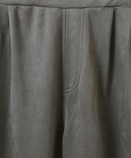 Green　Parks（グリーンパークス）の「・furryrateポンチスエードジョガーパンツ（その他パンツ・レディース・グリーン/モカ/チャコールグレー/アイボリー・FREE）」の6枚目の写真