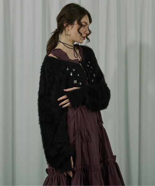 Ezick（エジック）の「Stuffed shaggy ビジューニットカーディガン（カーディガン/ボレロ・レディース・グレー系その他/ブラック/ボルドー・FREE）」の4枚目の写真