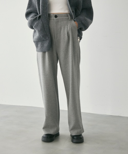 美品✨ クーティー ウール2タックパンツ スラックス Mサイズ グレー 美品✨ クーティー ウール2タックパンツ スラックス Mサイズ グレー