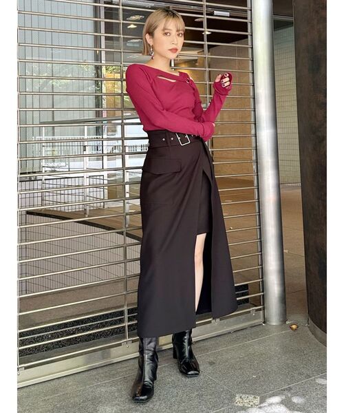 MURUA（ムルーア）の「ワイドベルトラップスカート（スカート・レディース・ブラック・1/2）」の7枚目の写真