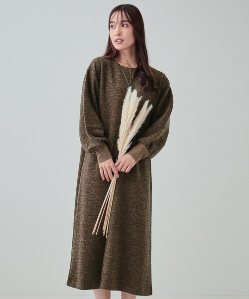 【新品同様】アドーア LIMONTA キルティング ワンピース ブラウン 38 新品同様】アドーア LIMONTA キルティング ワンピース ブラウン 38