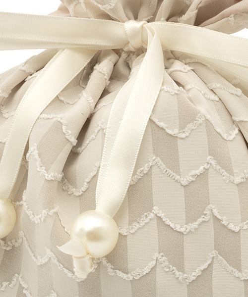 SOUBIEN(ソウビエン)の「巾着バッグ 【floro by SOUBIEN】(和装小物・レディース・アイボリー系1/ピンク系1/ネイビー系/ブルー系その他/アイボリー系2/ブラウン系・FREE)」の8枚目の写真