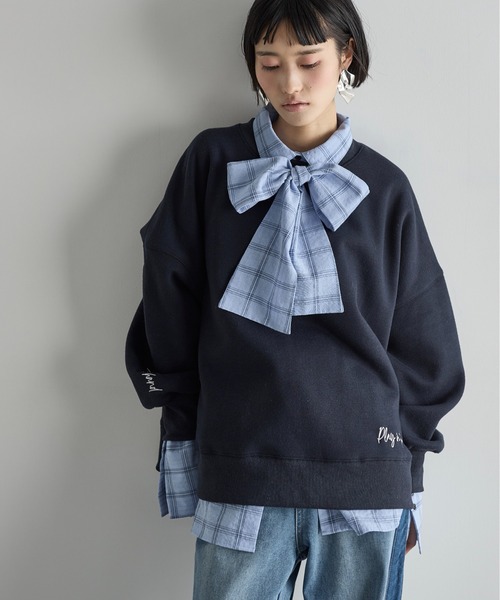 レタリング刺繍ルーズフィットスウェットプルオーバー