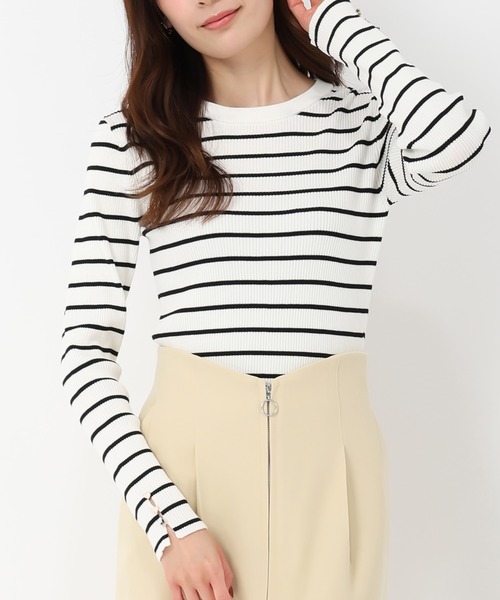 MISCH MASCH（ミッシュマッシュ）の「ハート釦リブニット（ニット/セーター・レディース・ホワイト/ライトグレー/ブルー/ホワイト×ブラック/ブラック・ﾌﾘ-）」の7枚目の写真