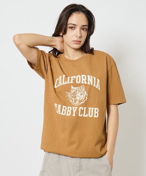 MIXTA(ミクスタ)の「【MIXTA/ミクスタ 】CREW NECK TABBY CAT Tシャツ(Tシャツ/カットソー・メンズ・スミクロ/ライトグレー/アイボリー/ブラック系その他/ホワイト系その他/キャメル・M/XL/L)」の6枚目の写真